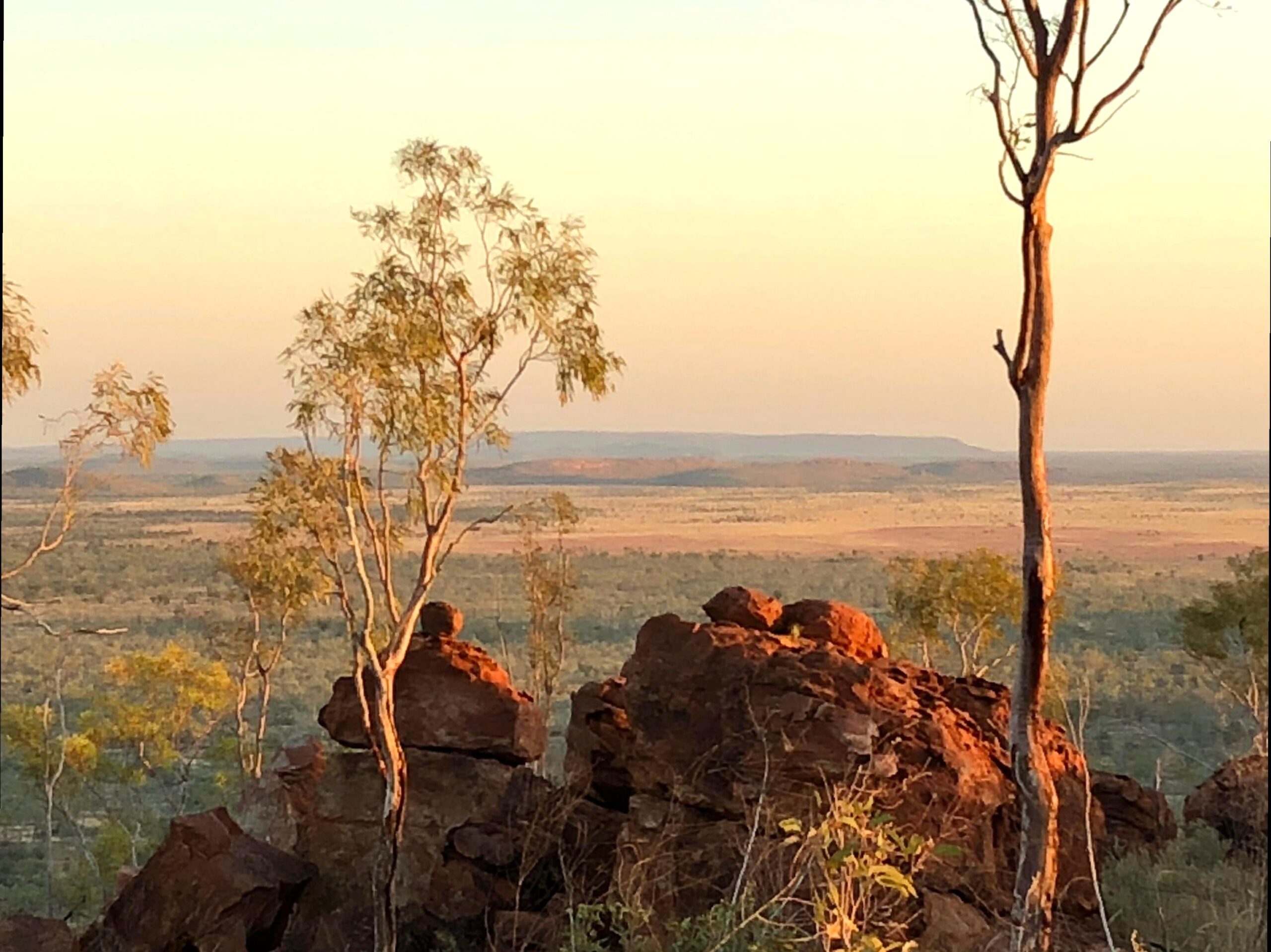 Discover 7 serene spots in Australia to find your grounding.
